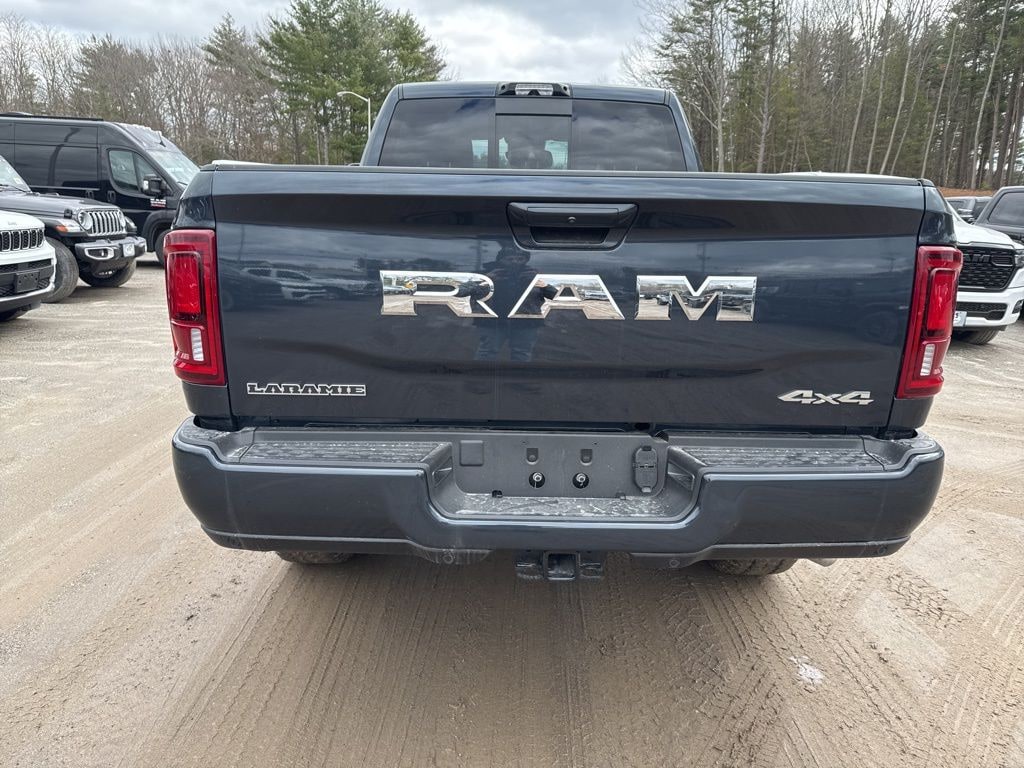 New 2026 Ram 2500 LARAMIE CREW CAB 4X4 6'4 BOX Pickup