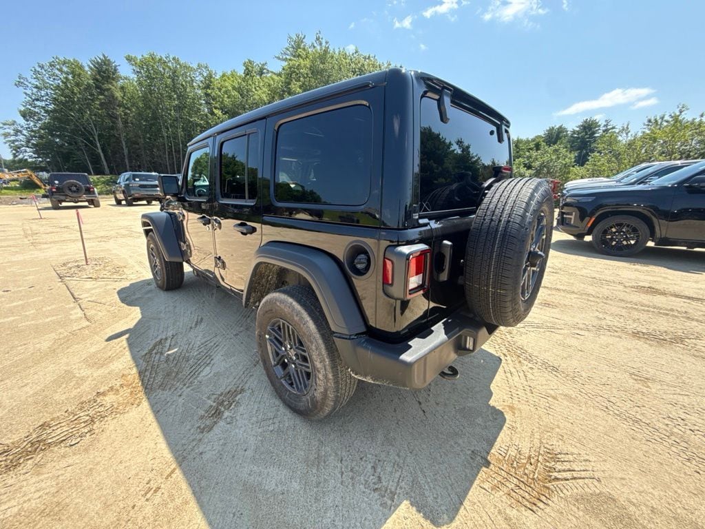 New 2026 Jeep Wrangler 4-DOOR SPORT S Sport Utility