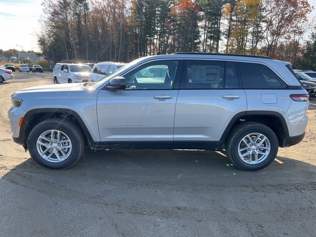 New 2025 Jeep Grand Cherokee LAREDO X 4X4 Sport Utility