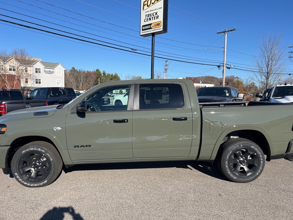 New 2026 Ram 1500 BIG HORN CREW CAB 4X4 5'7 BOX Pickup