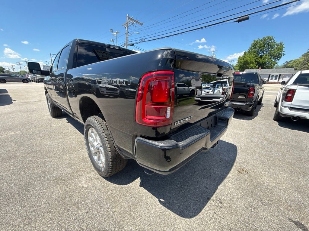 New 2026 Ram 2500 BIG HORN CREW CAB 4X4 6'4 BOX Pickup