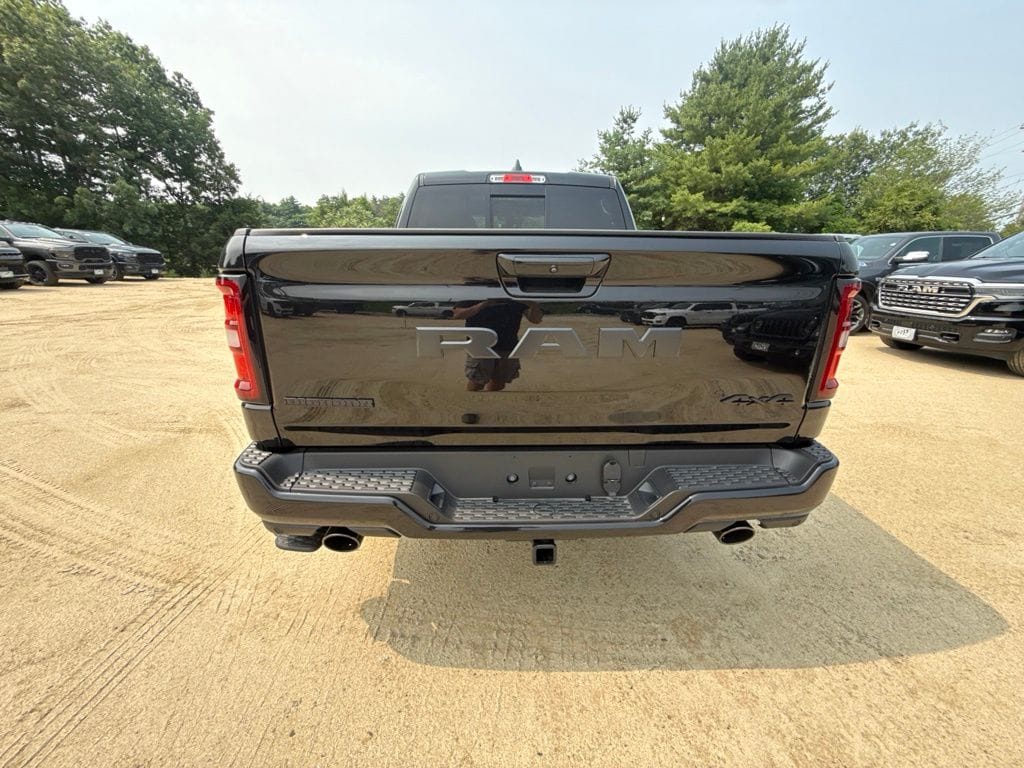 New 2026 Ram 1500 BIG HORN CREW CAB 4X4 5'7 BOX Pickup