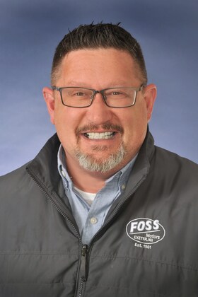 Staff member Rob Lane from d4d0c9ecc4ad