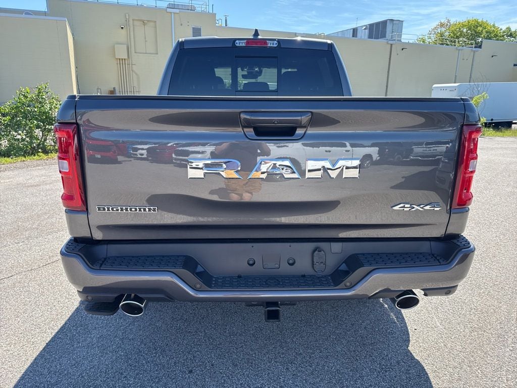 New 2026 Ram 1500 BIG HORN CREW CAB 4X4 5'7 BOX Pickup