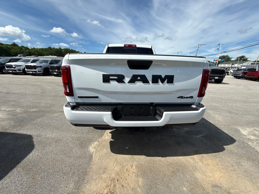 New 2026 Ram 2500 BIG HORN CREW CAB 4X4 6'4 BOX Pickup