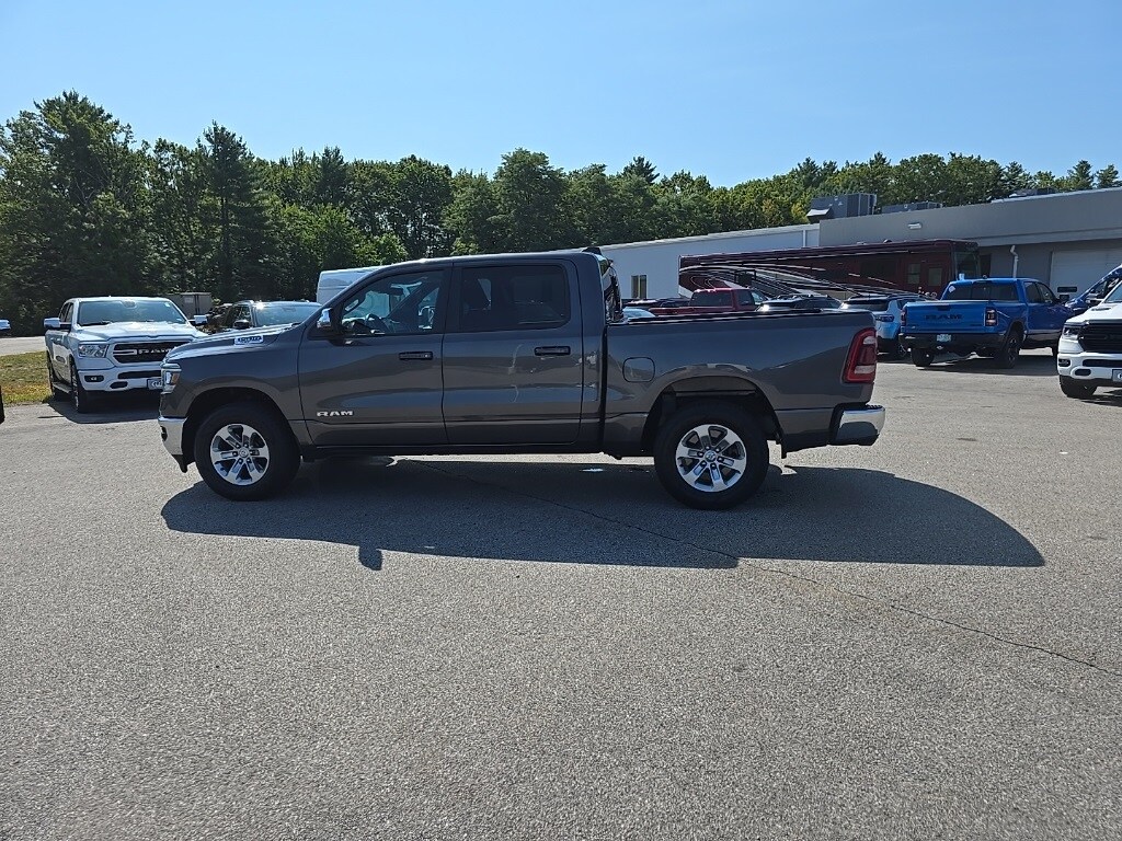 2023 Ram 1500 Laramie photo 4