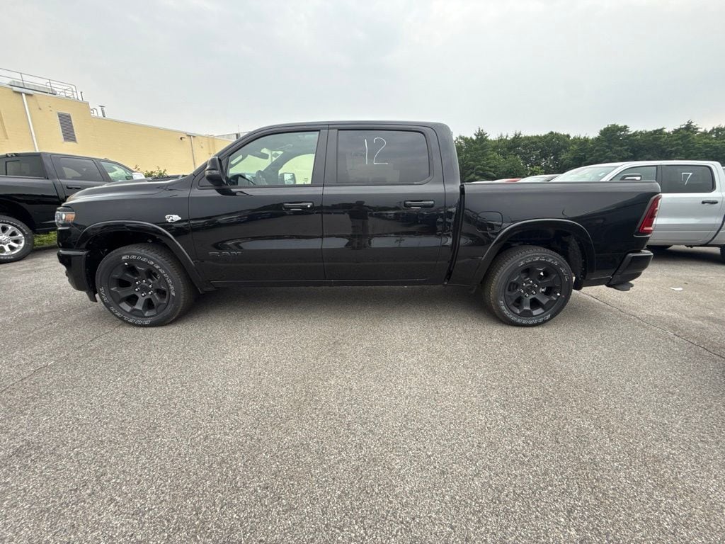 New 2026 Ram 1500 BIG HORN CREW CAB 4X4 5'7 BOX Pickup