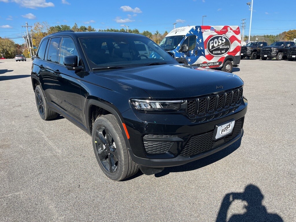 New 2025 Jeep Grand Cherokee ALTITUDE X 4X4 Sport Utility