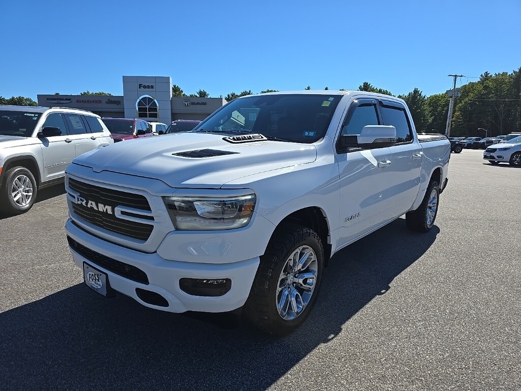 2024 Ram 1500 Laramie photo 3