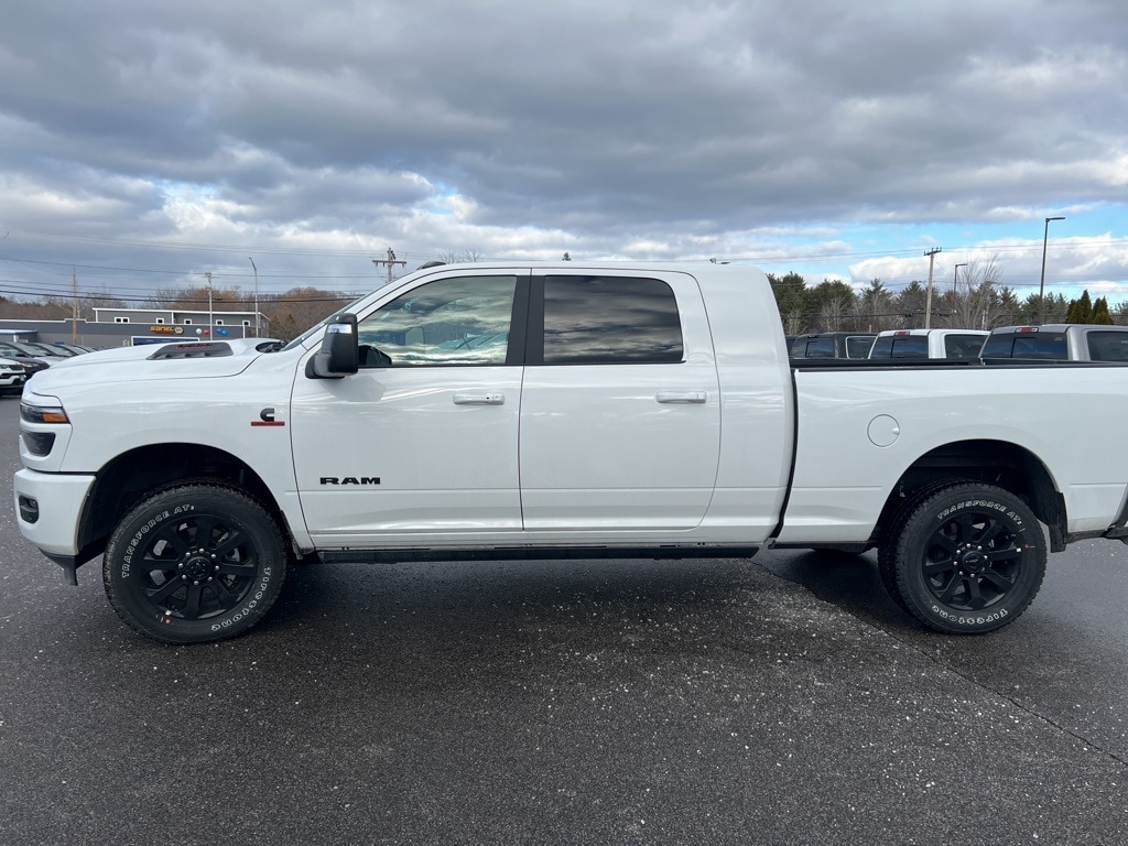 New 2026 Ram 3500 LARAMIE MEGA CAB 4X4 6'4 BOX Pickup