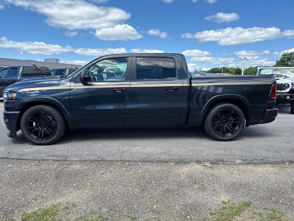 New 2026 Ram 1500 BIG HORN CREW CAB 4X4 5'7 BOX Pickup