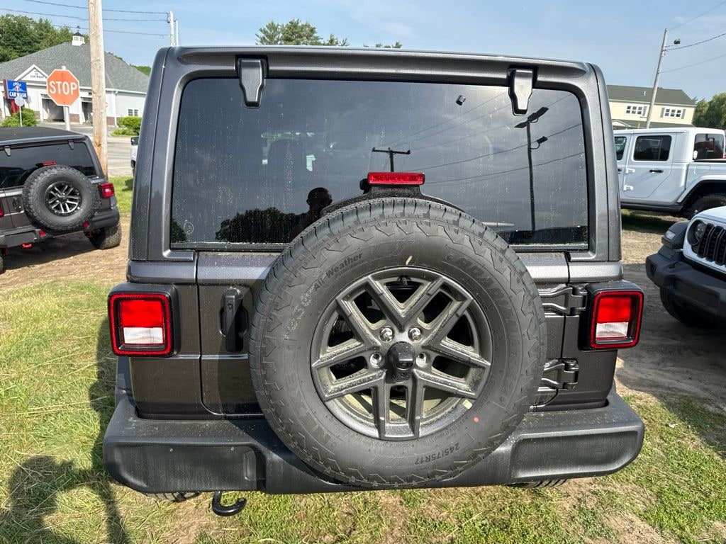 New 2026 Jeep Wrangler 4-DOOR SPORT S Sport Utility