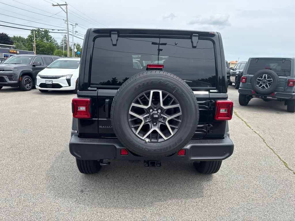 New 2026 Jeep Wrangler 4-DOOR SAHARA Sport Utility