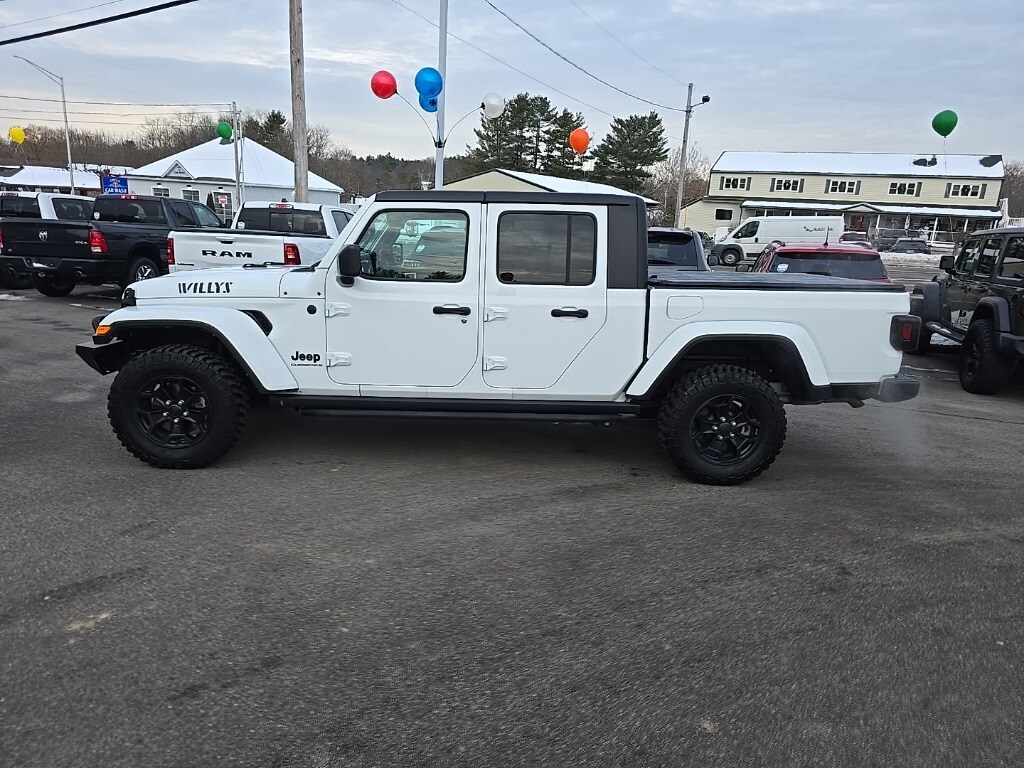 Certified 2023 Jeep Gladiator Willys Truck