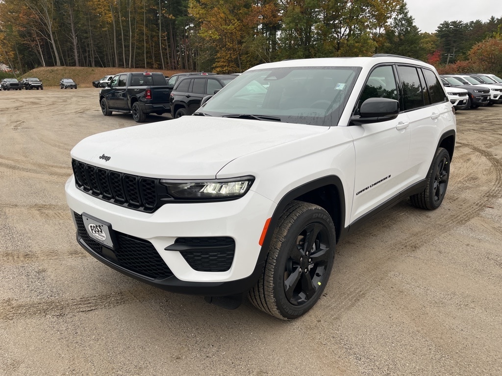 New 2025 Jeep Grand Cherokee ALTITUDE X 4X4 Sport Utility