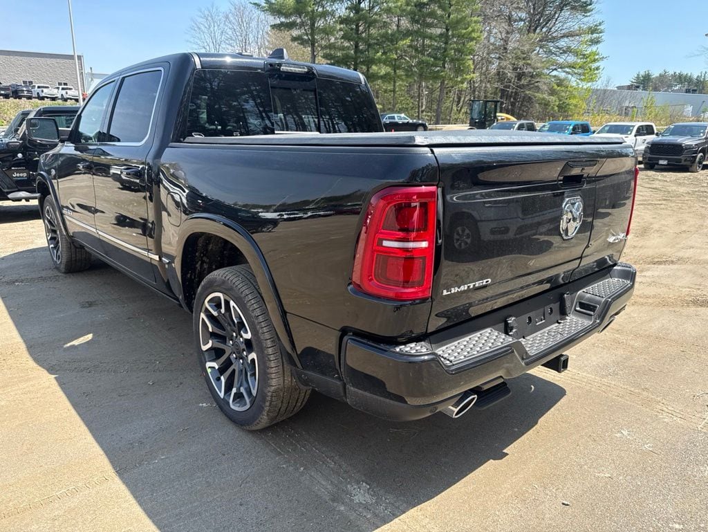 New 2026 Ram 1500 LIMITED CREW CAB 4X4 5'7 BOX Pickup