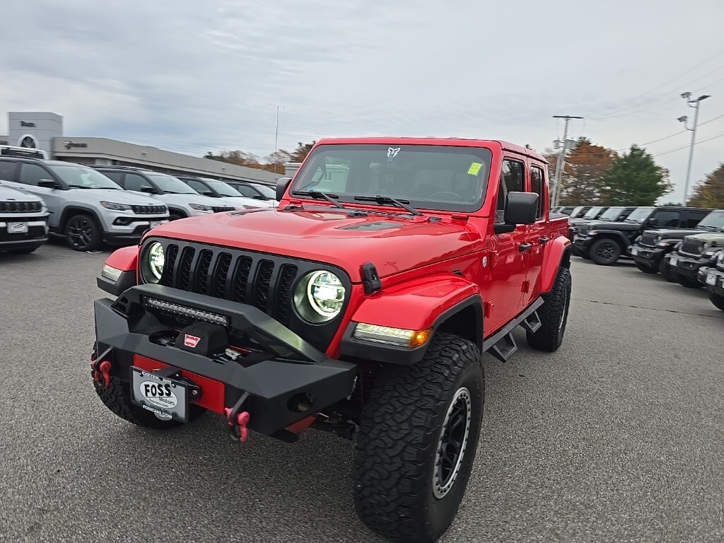 2021 Jeep Gladiator Overland photo 2