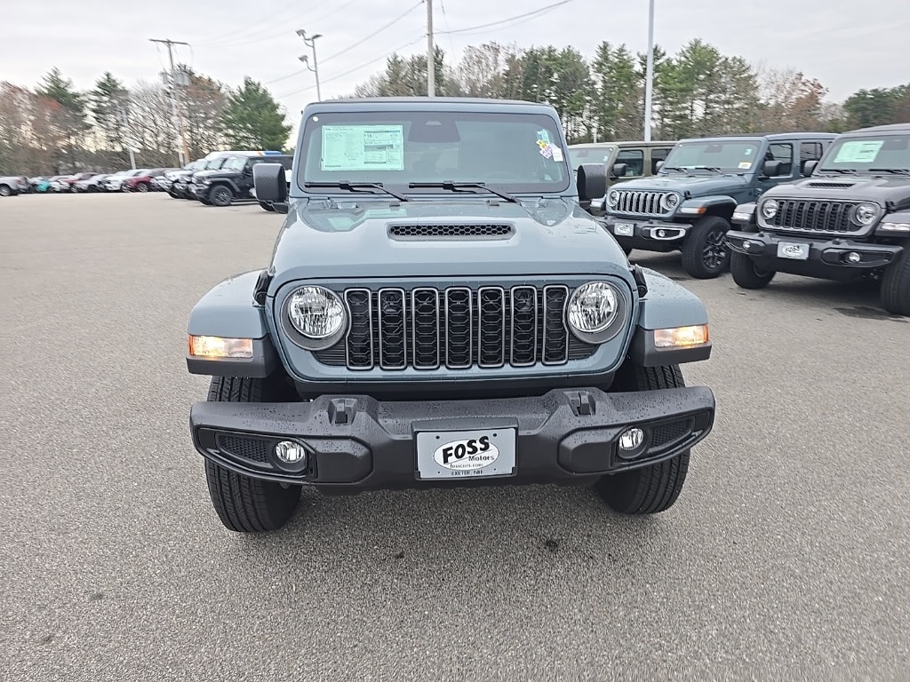 New 2026 Jeep Gladiator SPORT S 4X4 Pickup