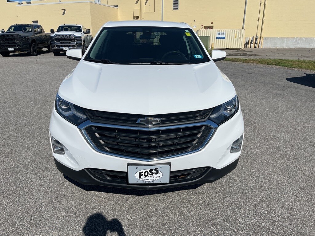 2020 Chevrolet Equinox LT photo 2