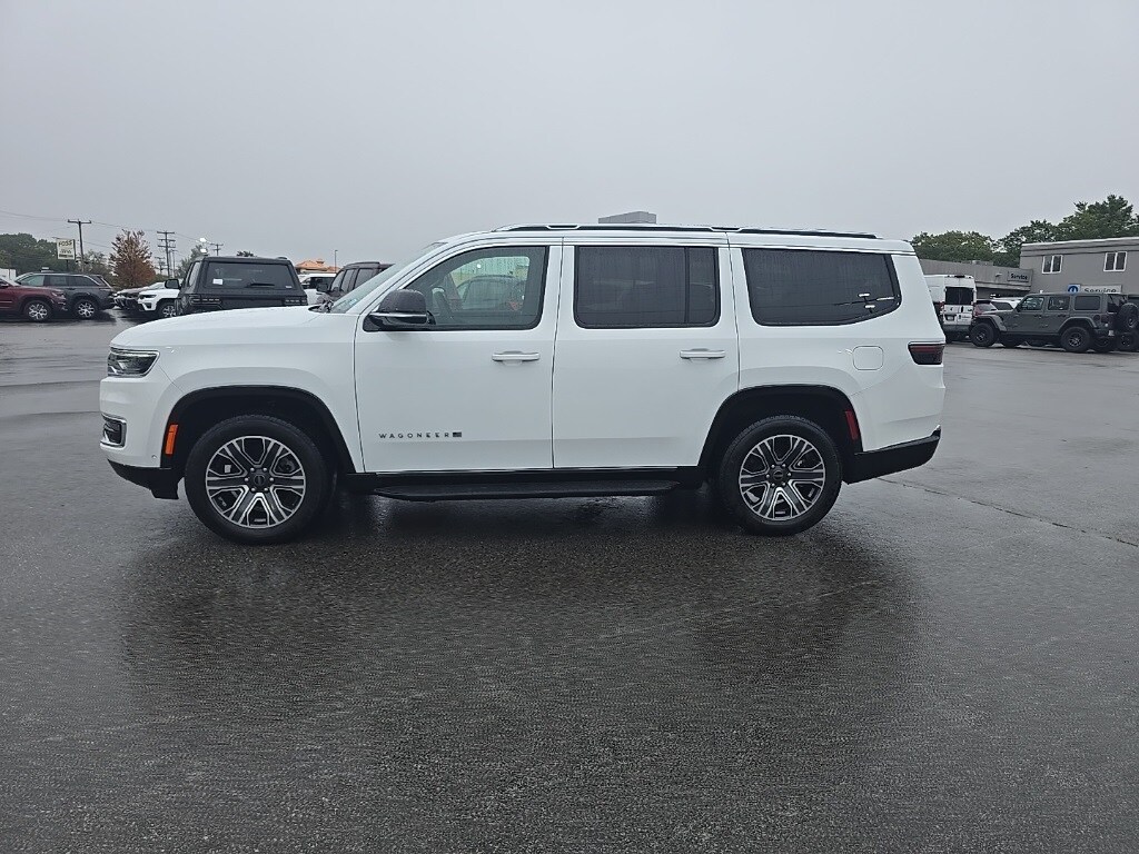2025 Jeep Wagoneer Base photo 4