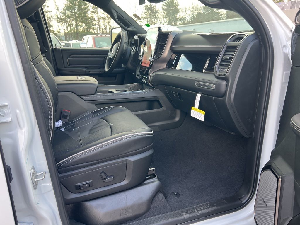 2026 RAM 2500 Rebel - Photo 11