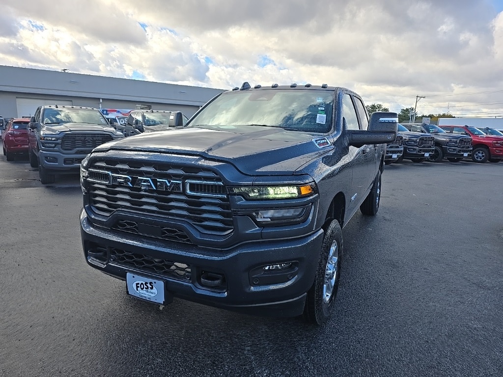 New 2026 Ram 2500 BIG HORN CREW CAB 4X4 6'4 BOX Pickup