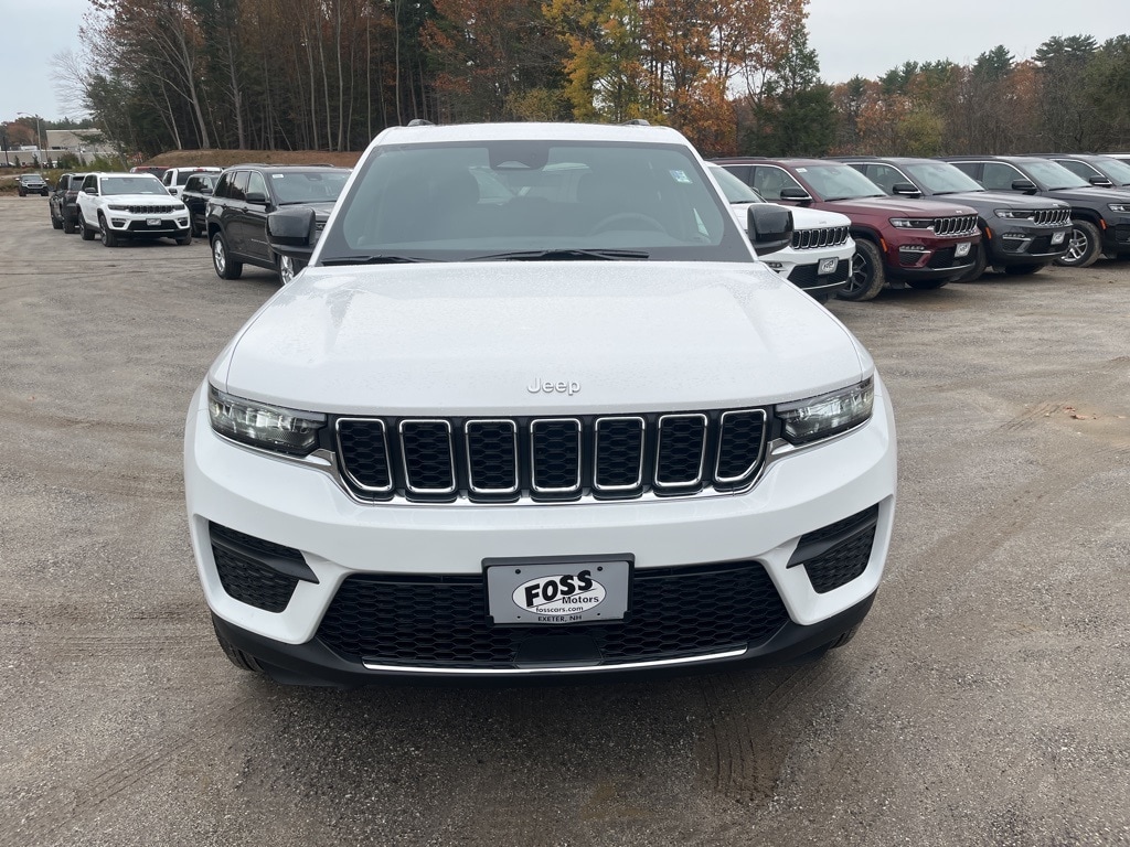 New 2025 Jeep Grand Cherokee LAREDO X 4X4 Sport Utility