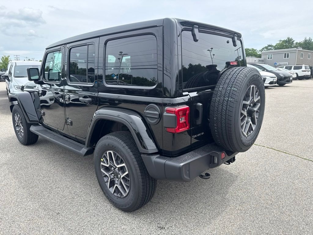 New 2026 Jeep Wrangler 4-DOOR SAHARA Sport Utility
