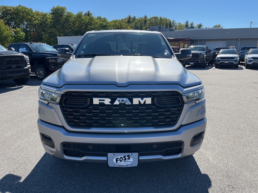 New 2026 Ram 1500 BIG HORN CREW CAB 4X4 5'7 BOX Pickup