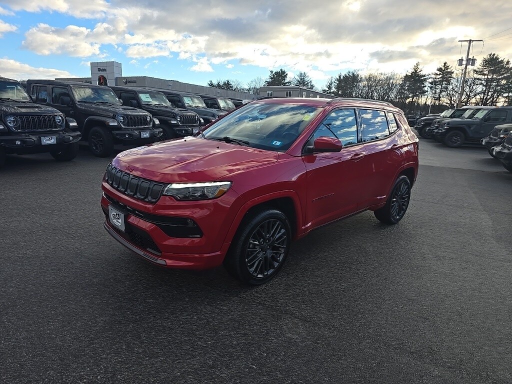 2022 Jeep Compass Limited photo 3