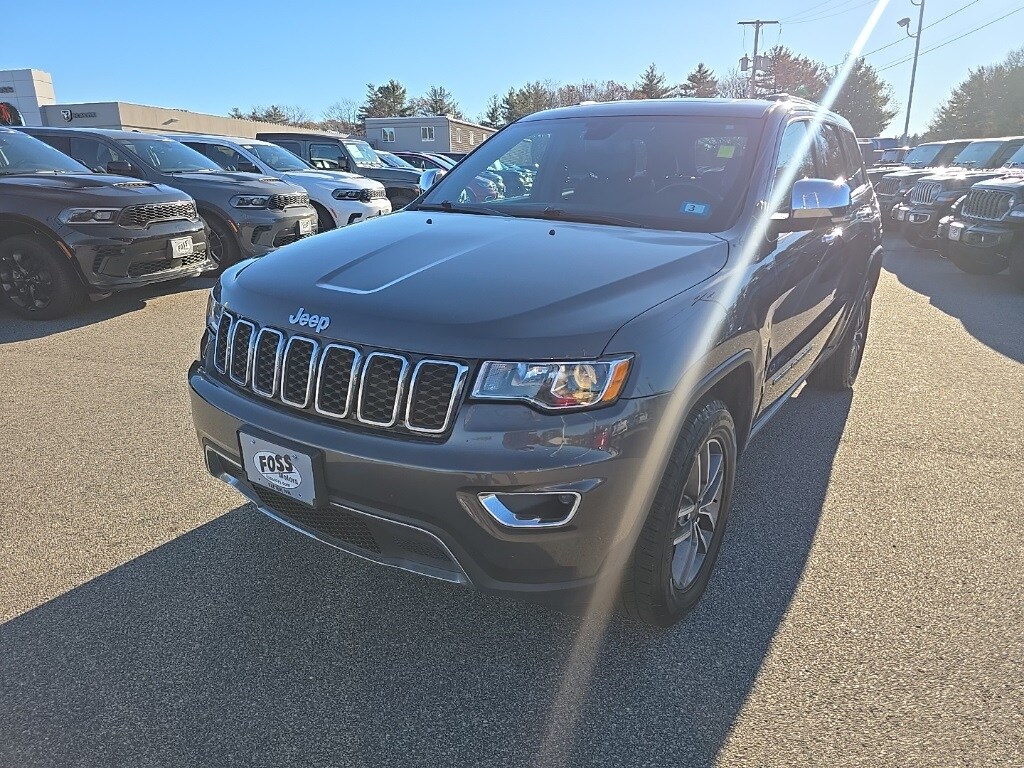 2021 Jeep Grand Cherokee Limited photo 3