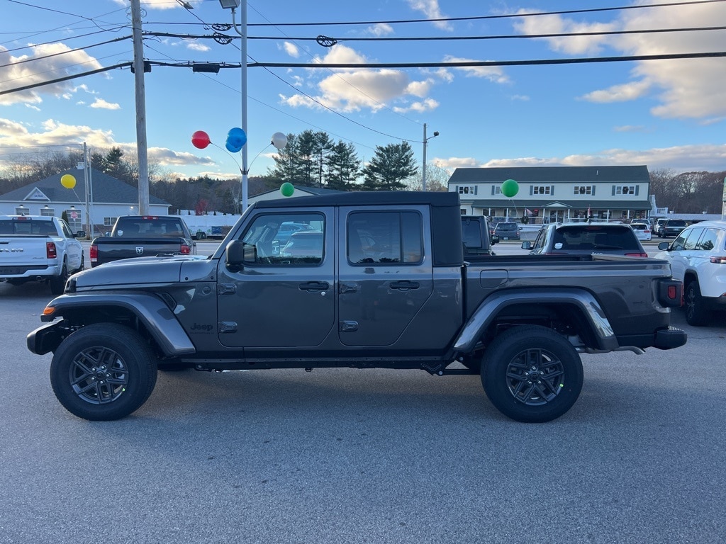 New 2026 Jeep Gladiator SPORT S 4X4 Pickup