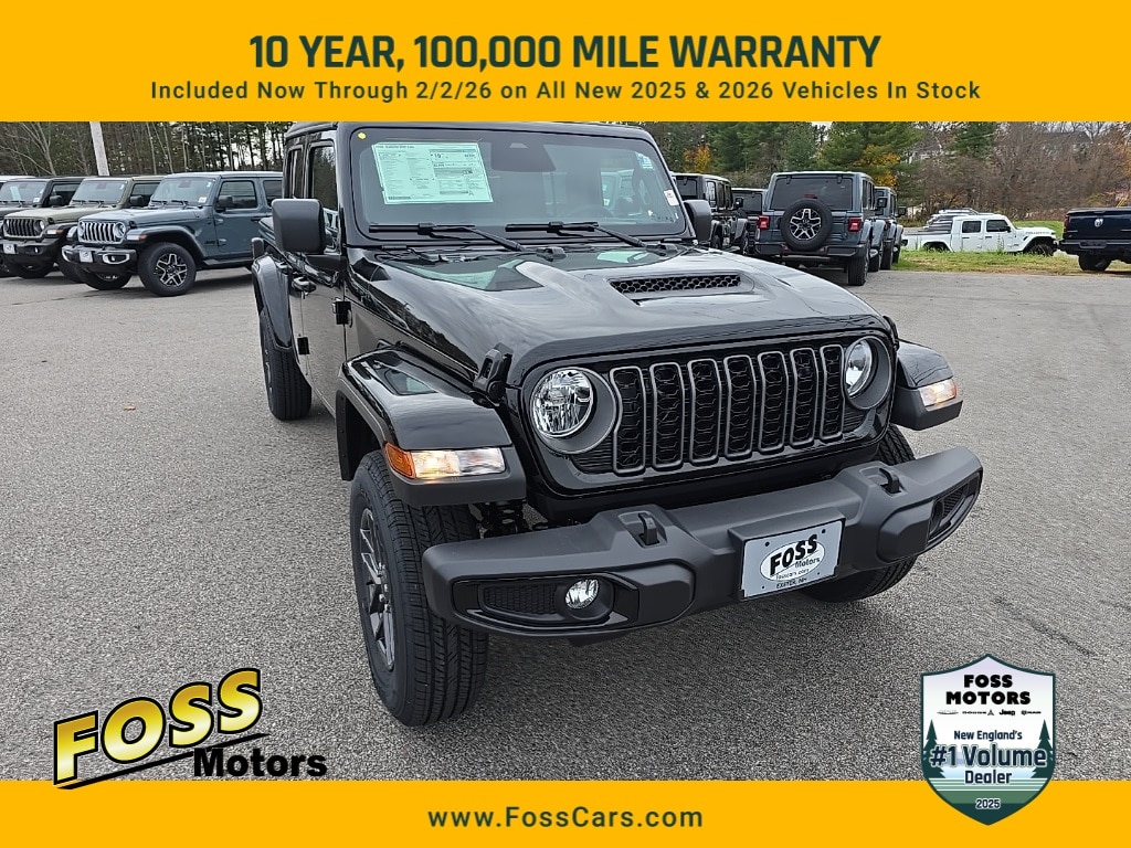 2026 Jeep Gladiator Sport S's photo