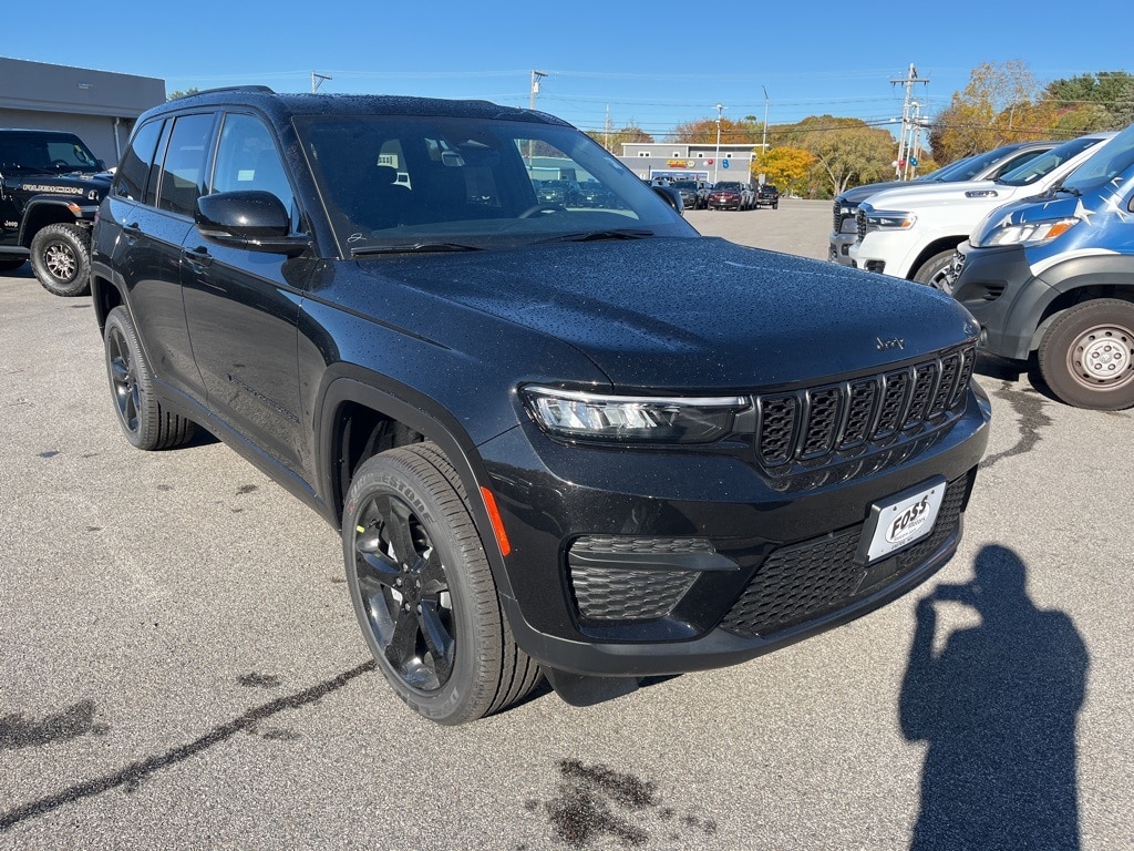 New 2025 Jeep Grand Cherokee ALTITUDE X 4X4 Sport Utility