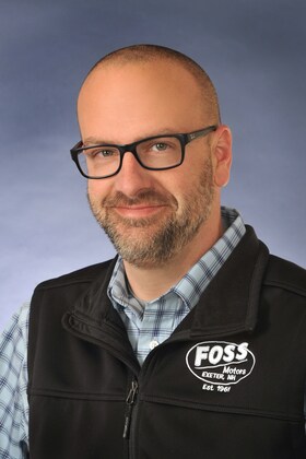 Staff member Steve Tobey from d4d0c9ecc4ad