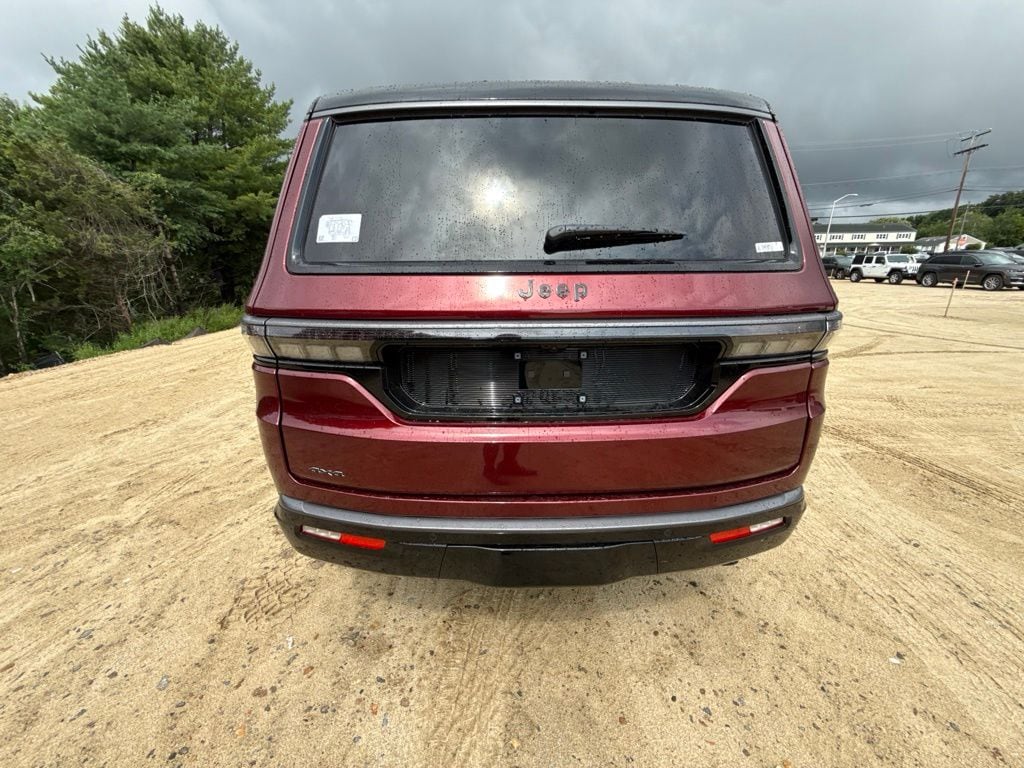 New 2026 Jeep Grand Wagoneer UPLAND 4X4 Sport Utility