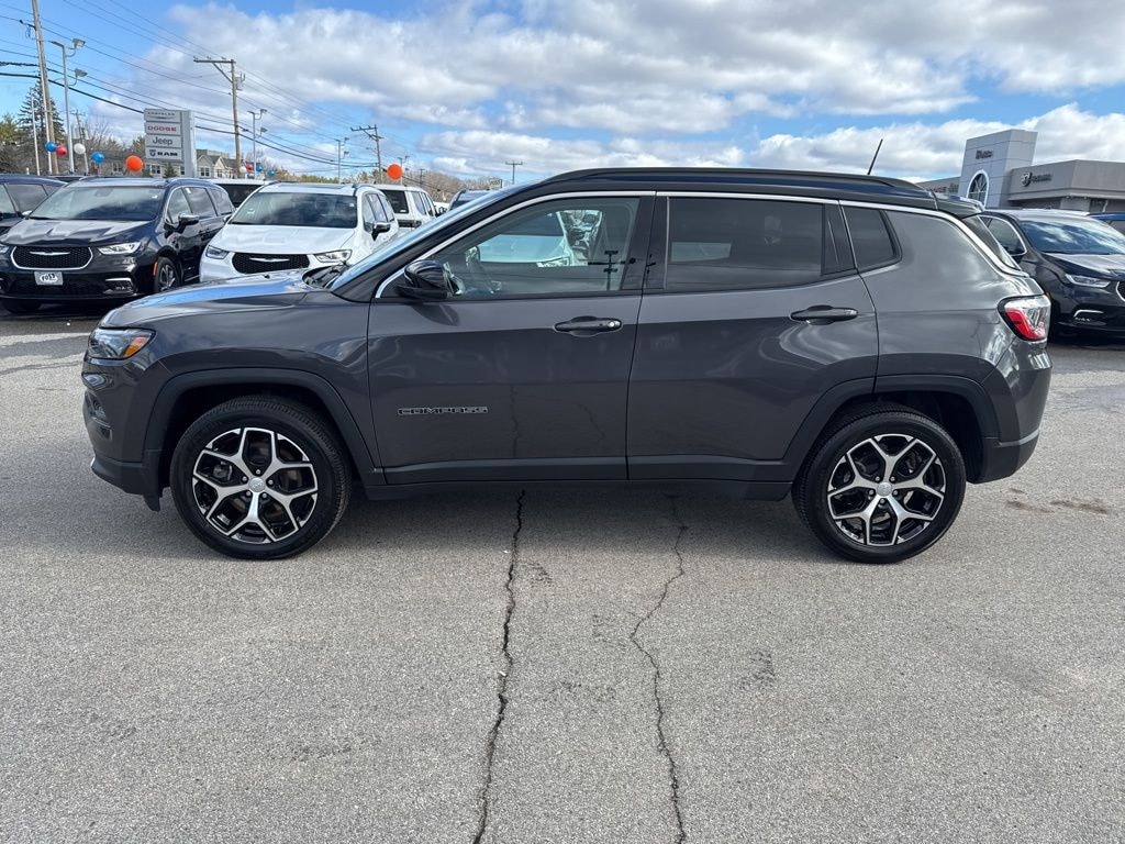 Used 2024 Jeep Compass Limited SUV