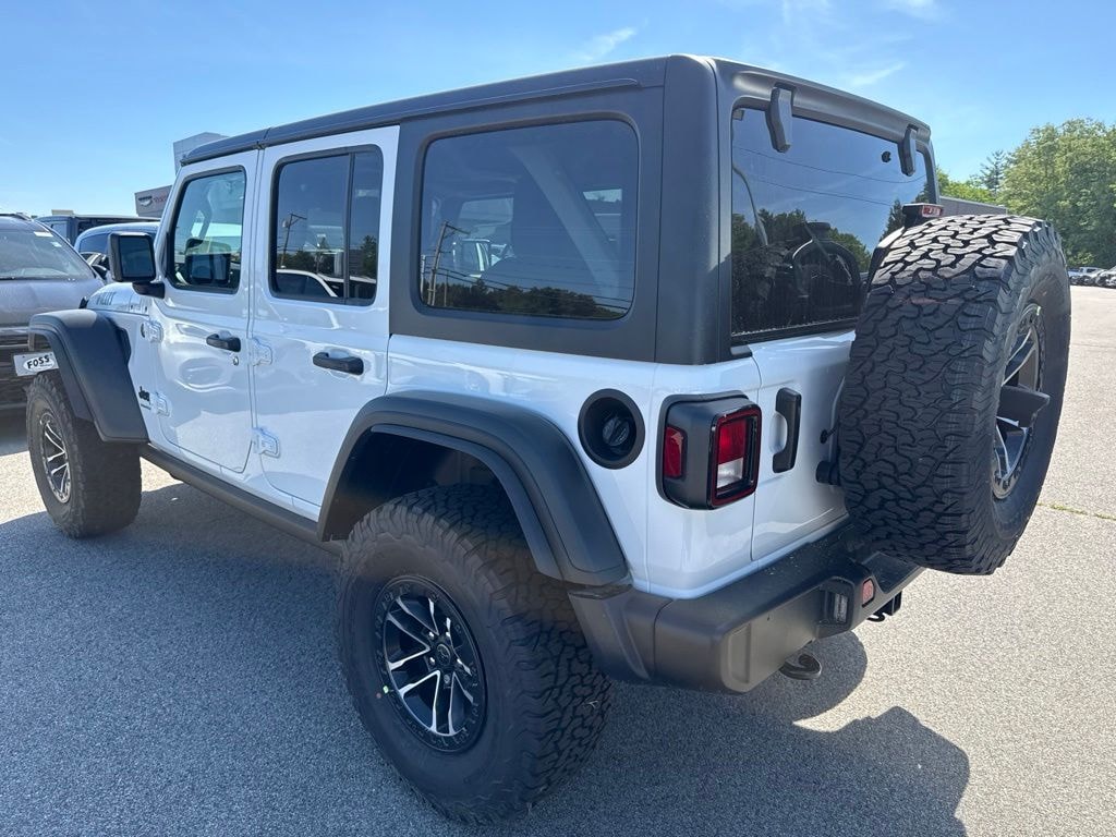 New 2026 Jeep Wrangler 4-DOOR WILLYS Sport Utility