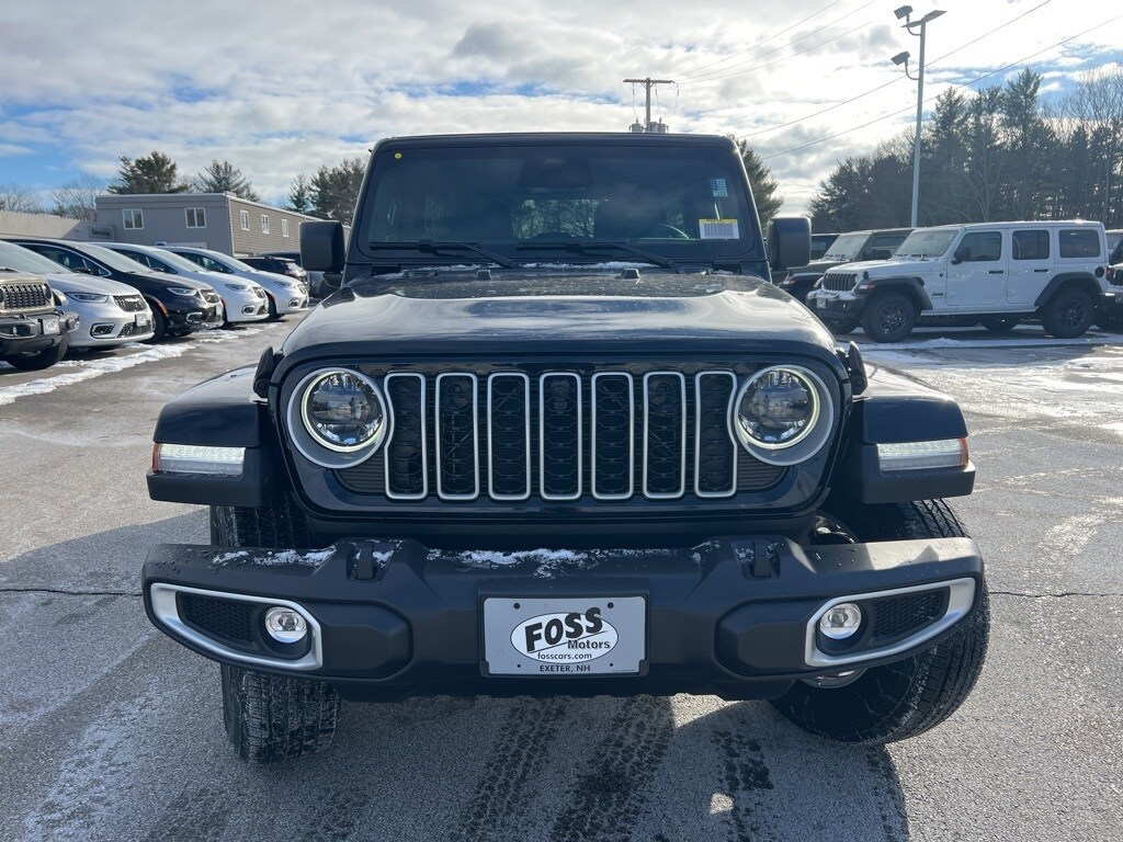 New 2026 Jeep Wrangler 4-DOOR SAHARA Sport Utility