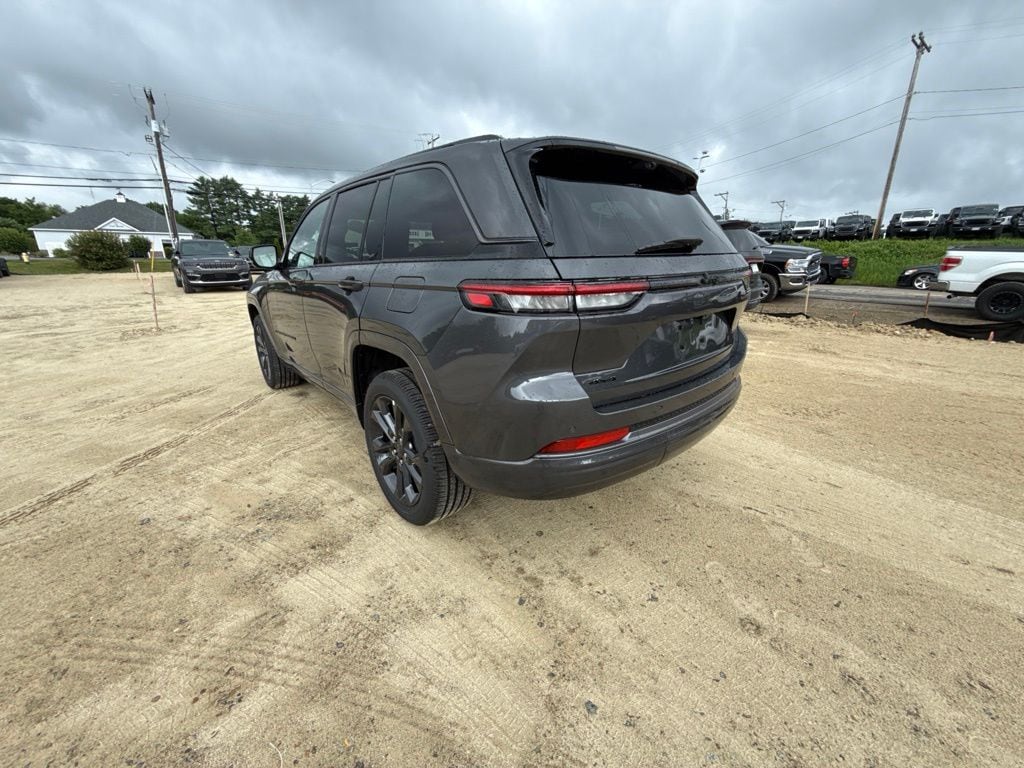 New 2026 Jeep Grand Cherokee LIMITED RESERVE 4X4 Sport Utility