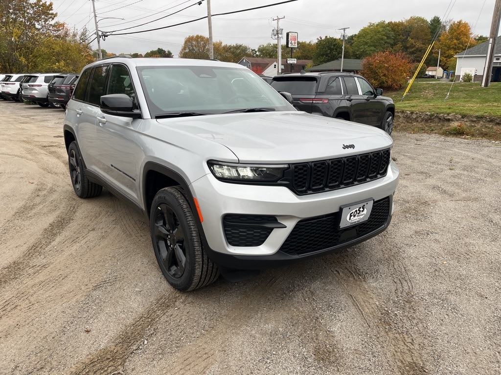 New 2025 Jeep Grand Cherokee ALTITUDE X 4X4 Sport Utility