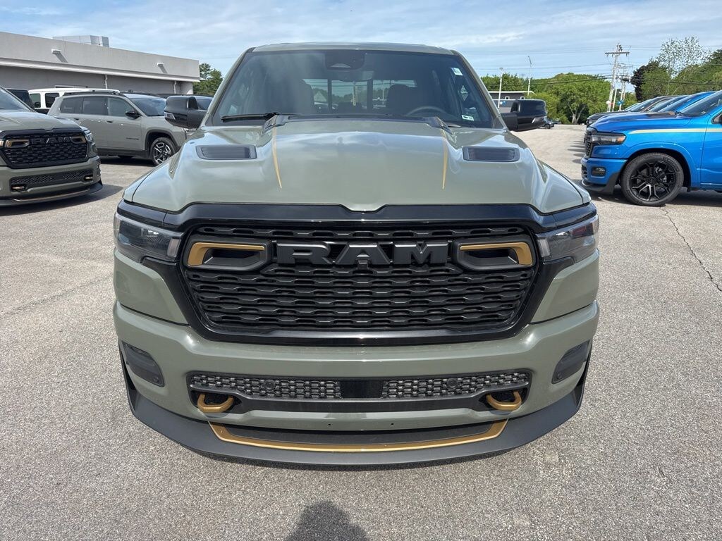 New 2026 Ram 1500 BIG HORN CREW CAB 4X4 5'7 BOX Pickup