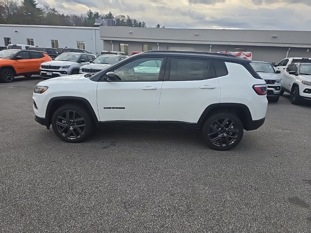New 2026 Jeep Compass LIMITED ALTITUDE 4X4 Sport Utility