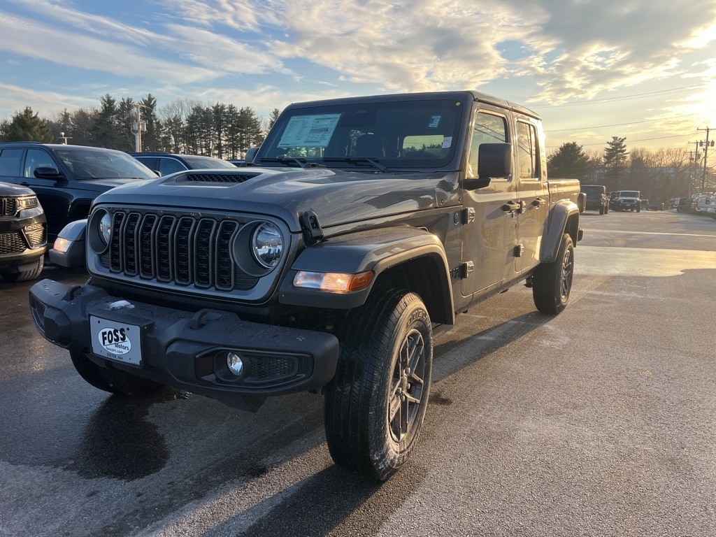 New 2026 Jeep Gladiator SPORT S 4X4 Pickup