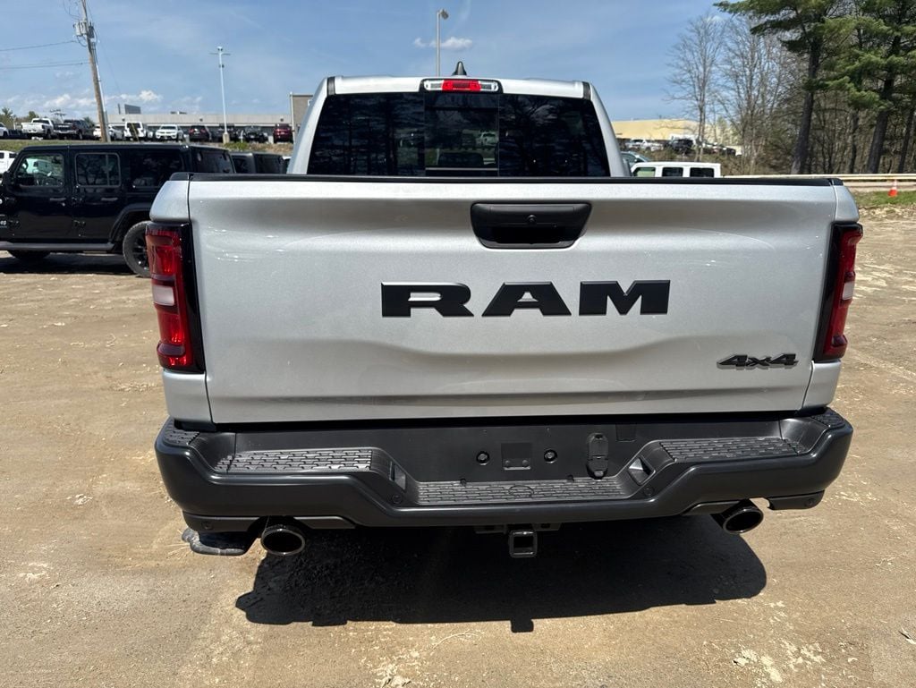 New 2026 Ram 1500 WARLOCK CREW CAB 4X4 5'7 BOX Pickup