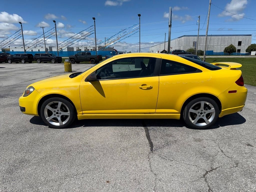 Used 2009 Pontiac G5 GT with VIN 1G2AT18H497191703 for sale in Sandusky, OH