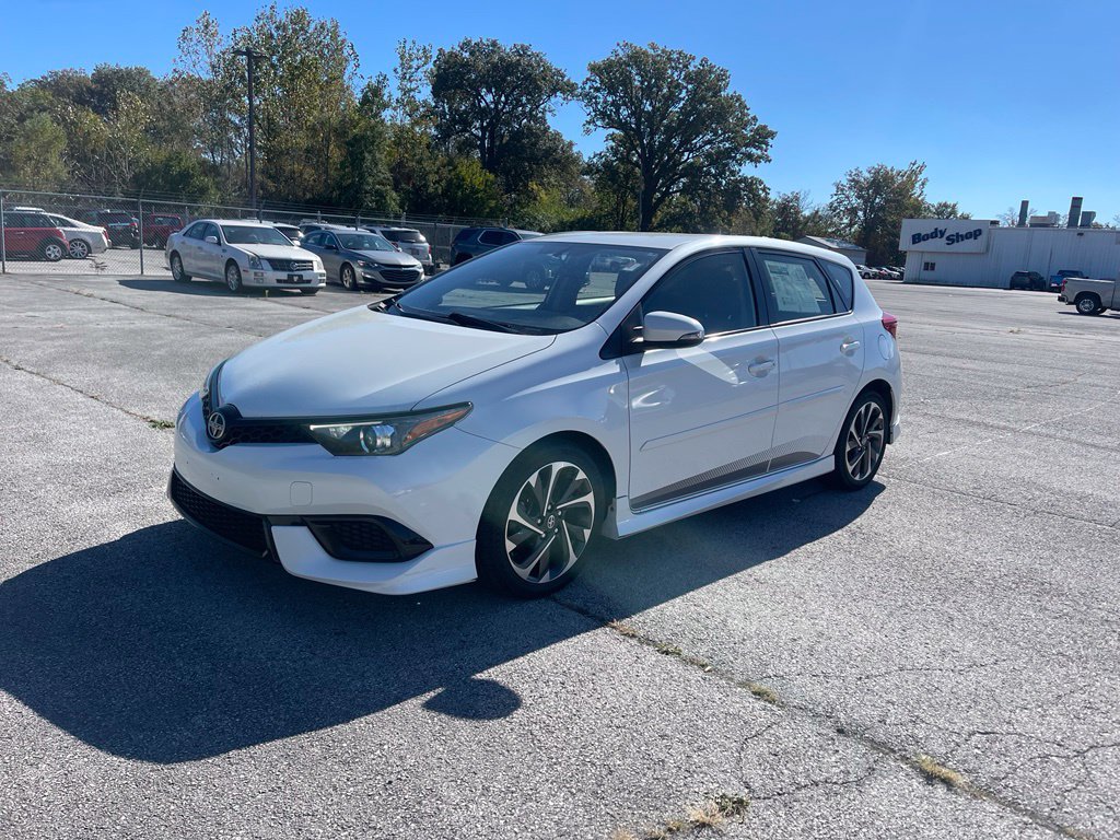 2016 Scion iM