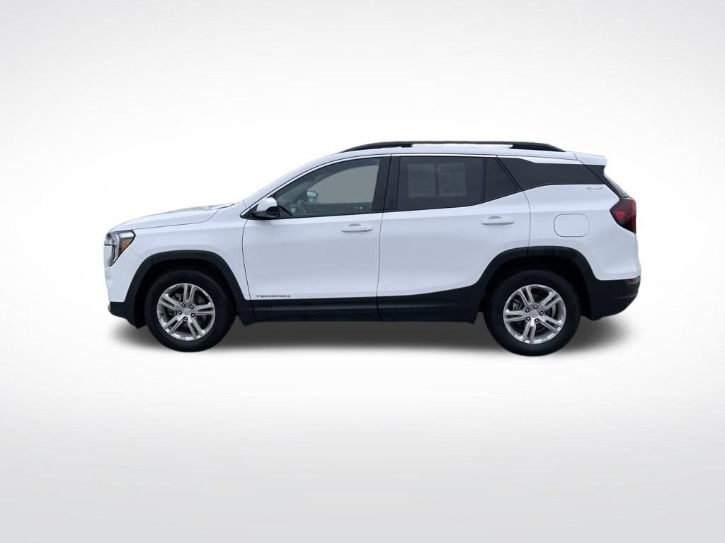 Used 2023 GMC Terrain SLE SUV