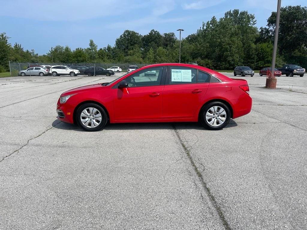 Used 2015 Chevrolet Cruze L with VIN 1G1P15SG0F7247398 for sale in Sandusky, OH