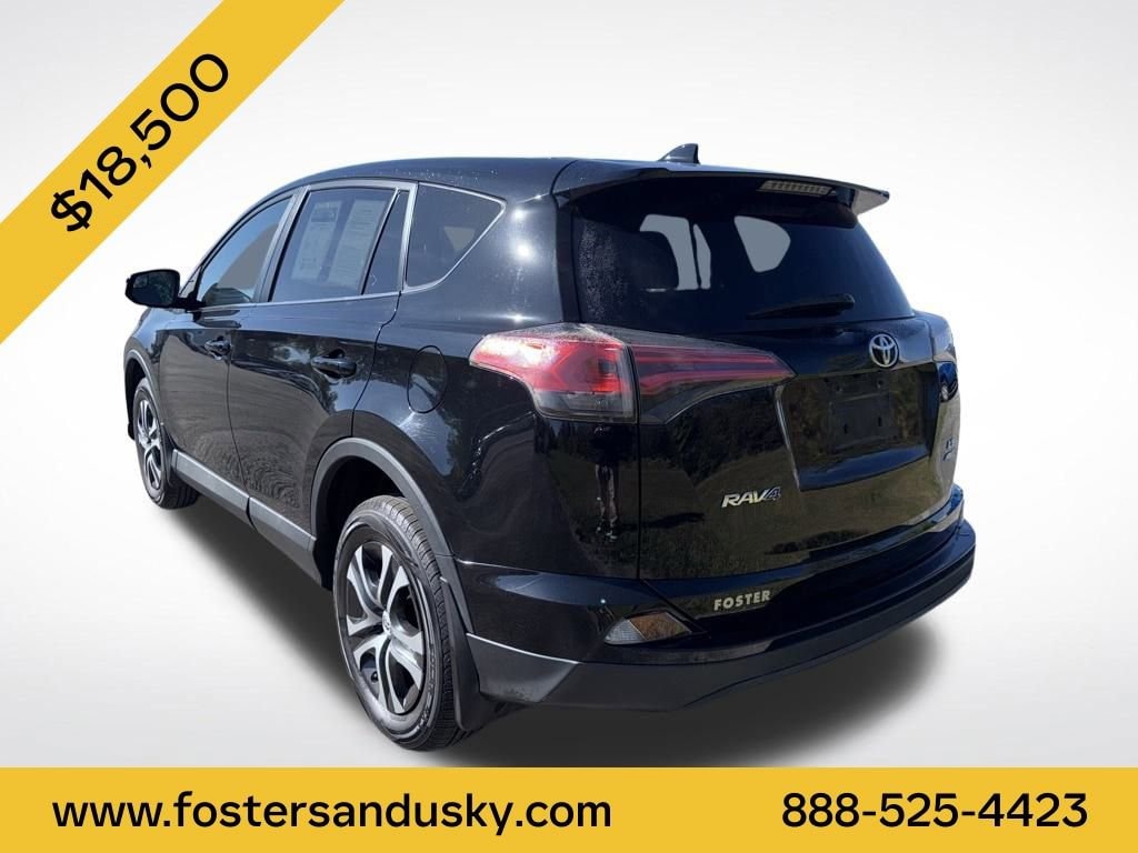 Used 2018 Toyota RAV4 LE